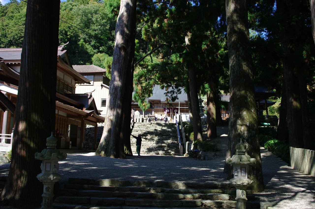 Kamiyama Onsen Hotel Shikinosato & Iyashinoyu 德岛市 外观 照片
