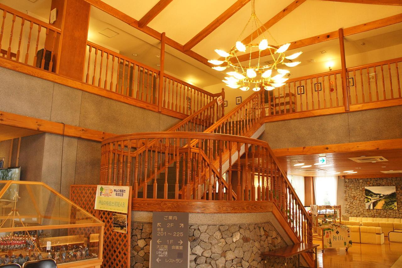 Kamiyama Onsen Hotel Shikinosato & Iyashinoyu 德岛市 外观 照片